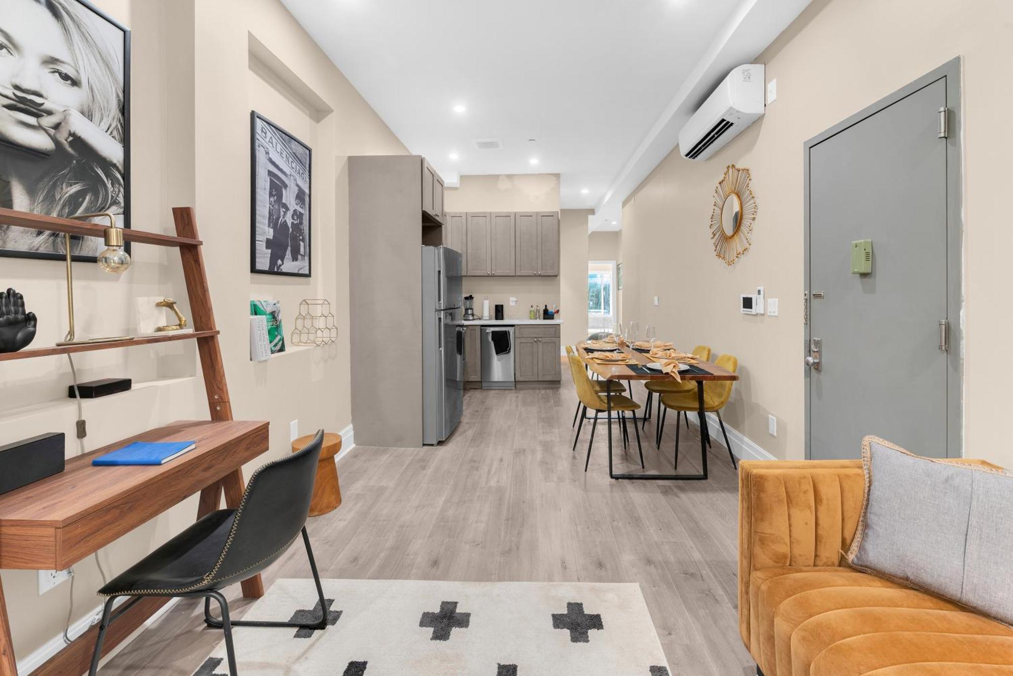 شقة Charming 2Br Bkyrd Near Williamsburg نيو يورك المظهر الخارجي الصورة