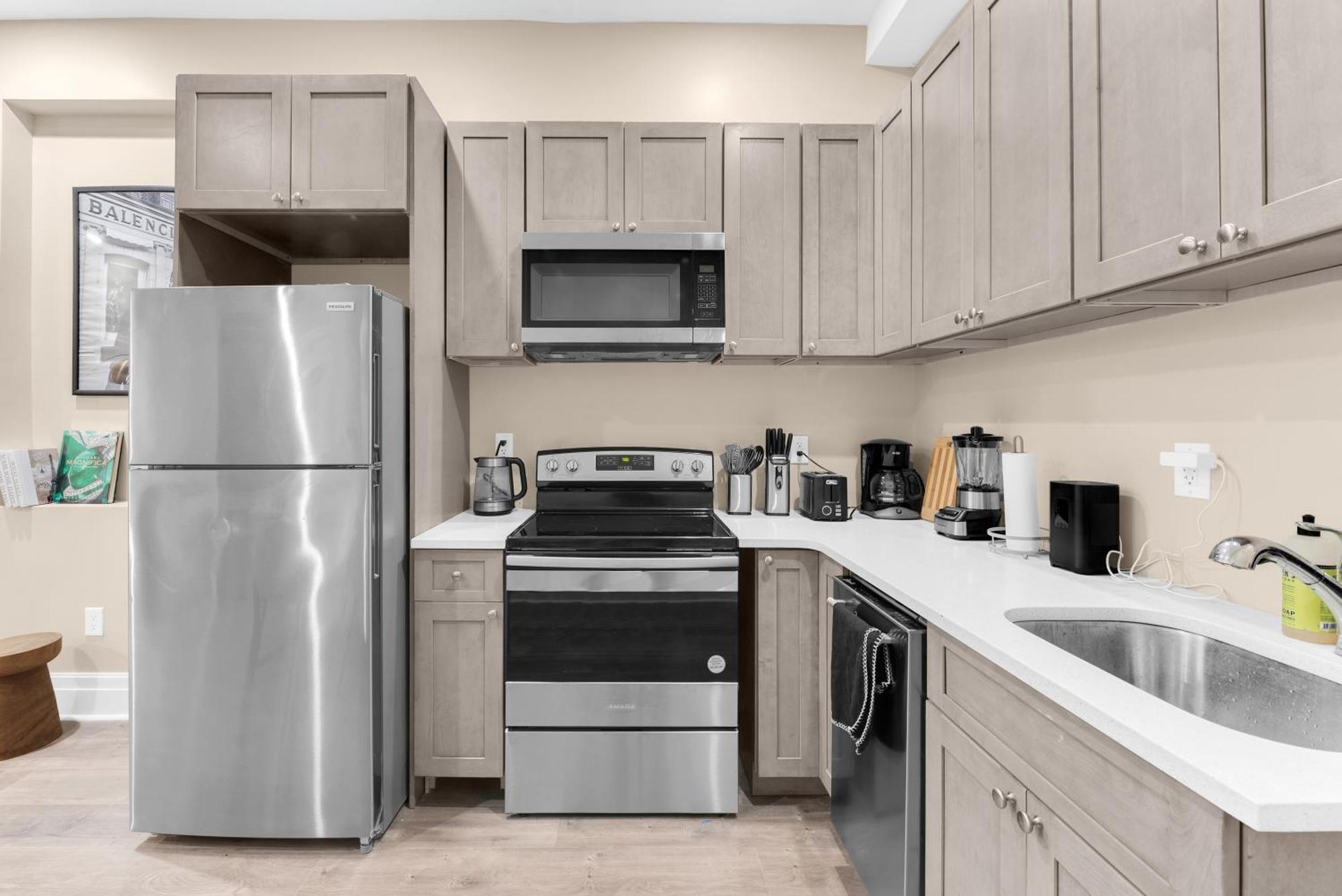 شقة Charming 2Br Bkyrd Near Williamsburg نيو يورك المظهر الخارجي الصورة