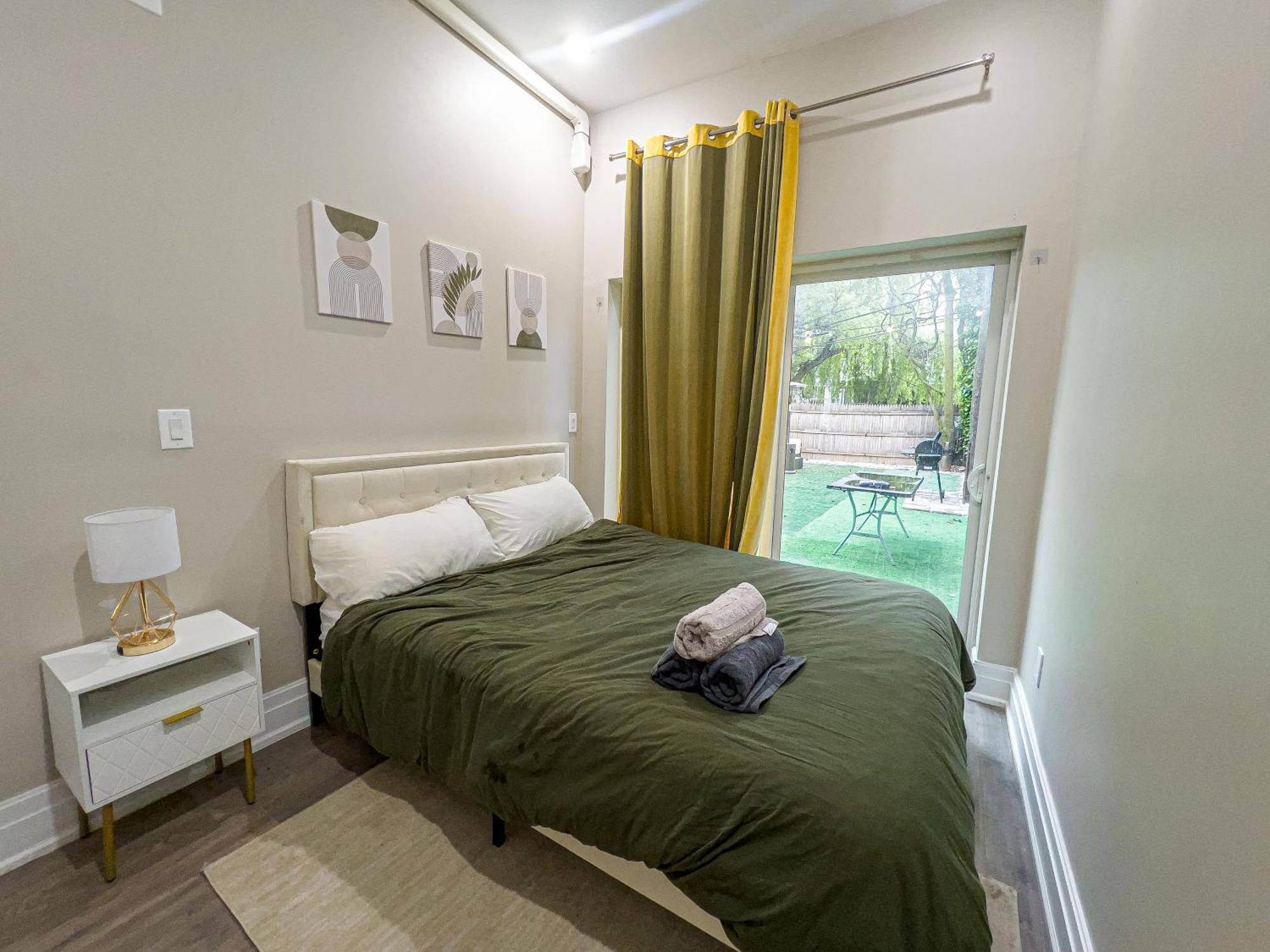 شقة Charming 2Br Bkyrd Near Williamsburg نيو يورك المظهر الخارجي الصورة