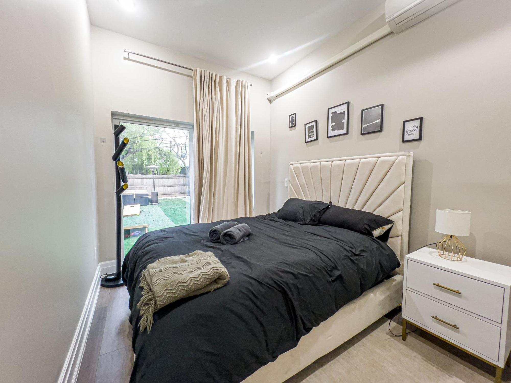 شقة Charming 2Br Bkyrd Near Williamsburg نيو يورك المظهر الخارجي الصورة